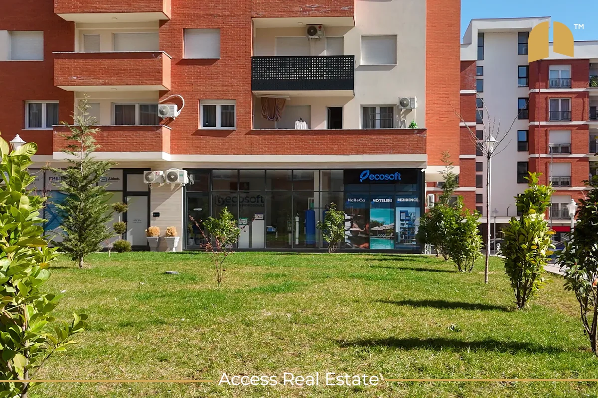 Lokal në SHITJE me FLETË POSEDUESE – 180m² – Rruga B