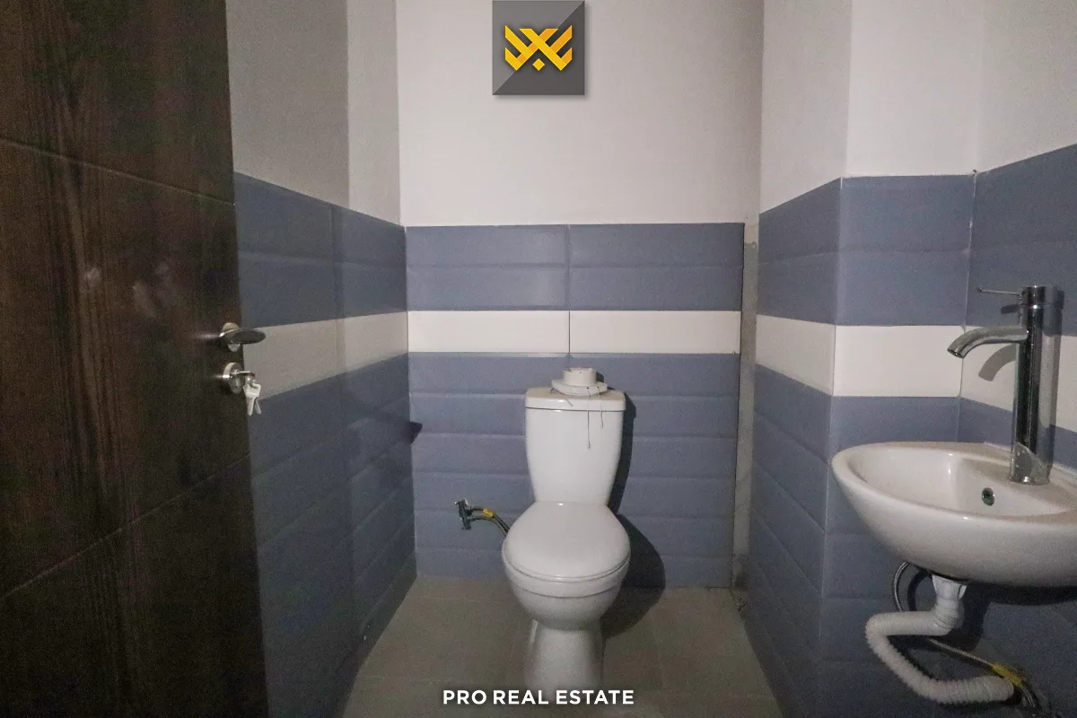 Zyrë 75m² me #QIRA te Prishtina e Re