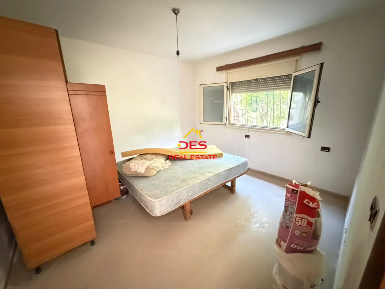Shitet shtëpi private 2 katëshe pranë shkollës jopublike “xhyheri”, vlorë