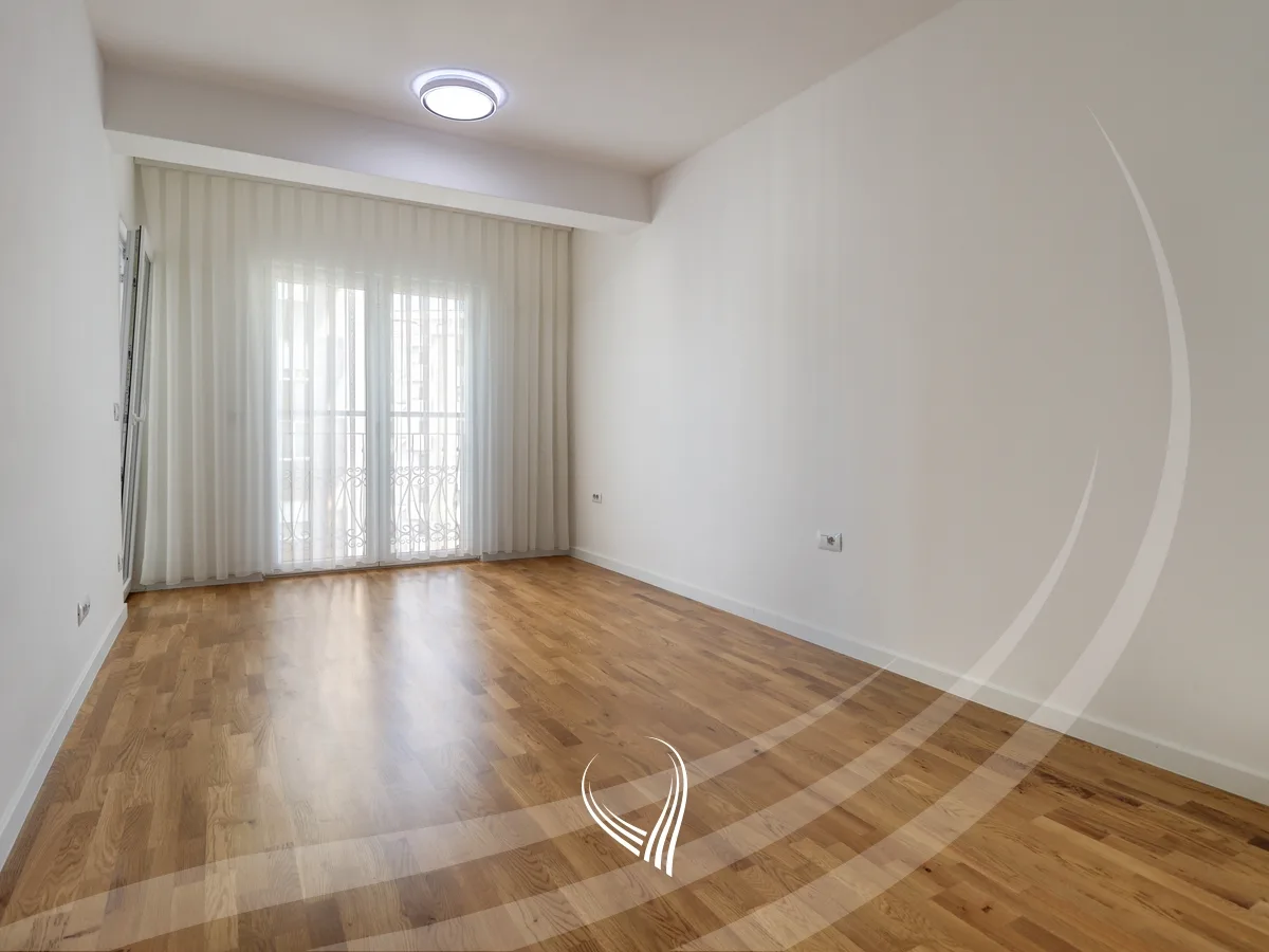 Banesë me 2 dhoma gjumi me qira në lagjen Aktash