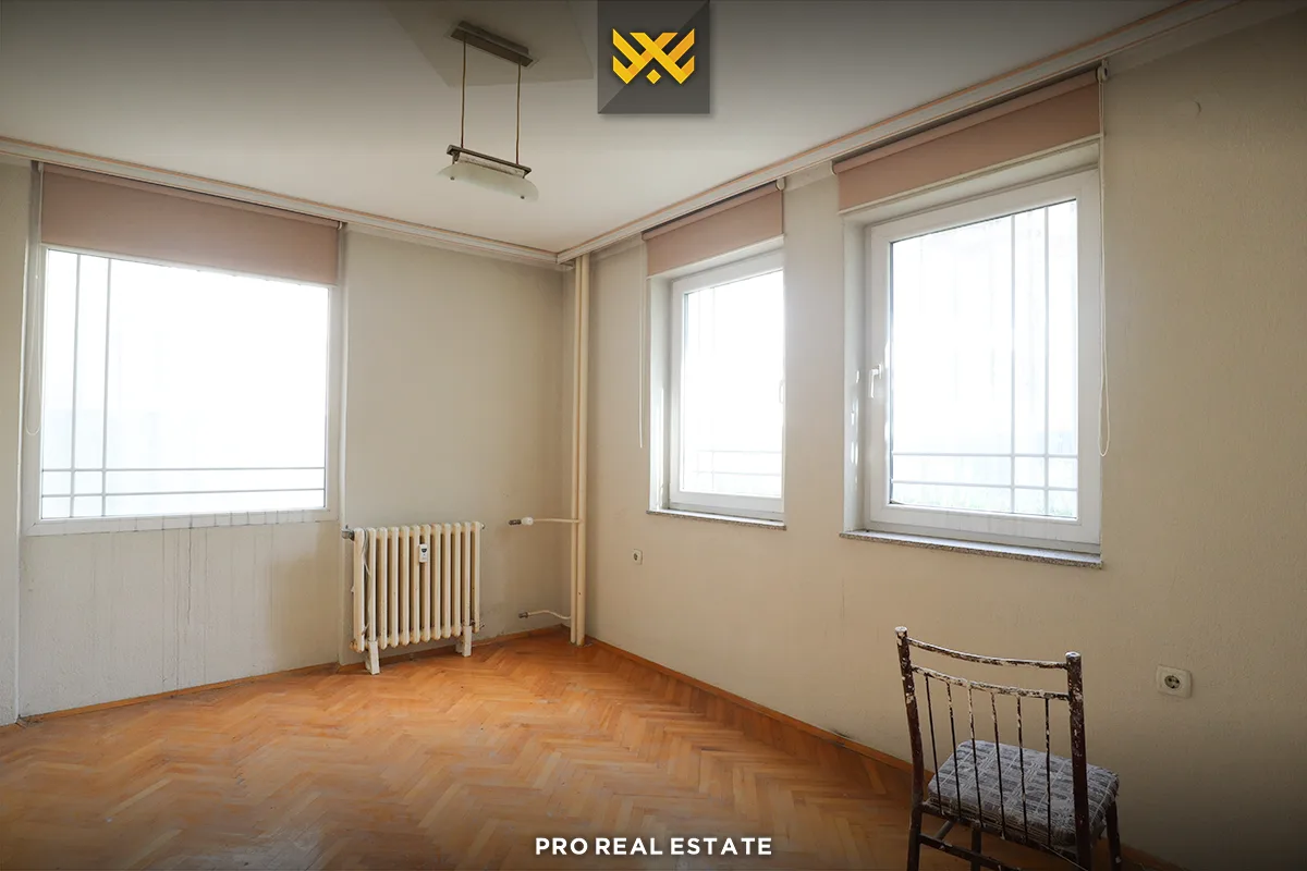Banesë - Lokal 56m² për #SHITJE te Santea.
