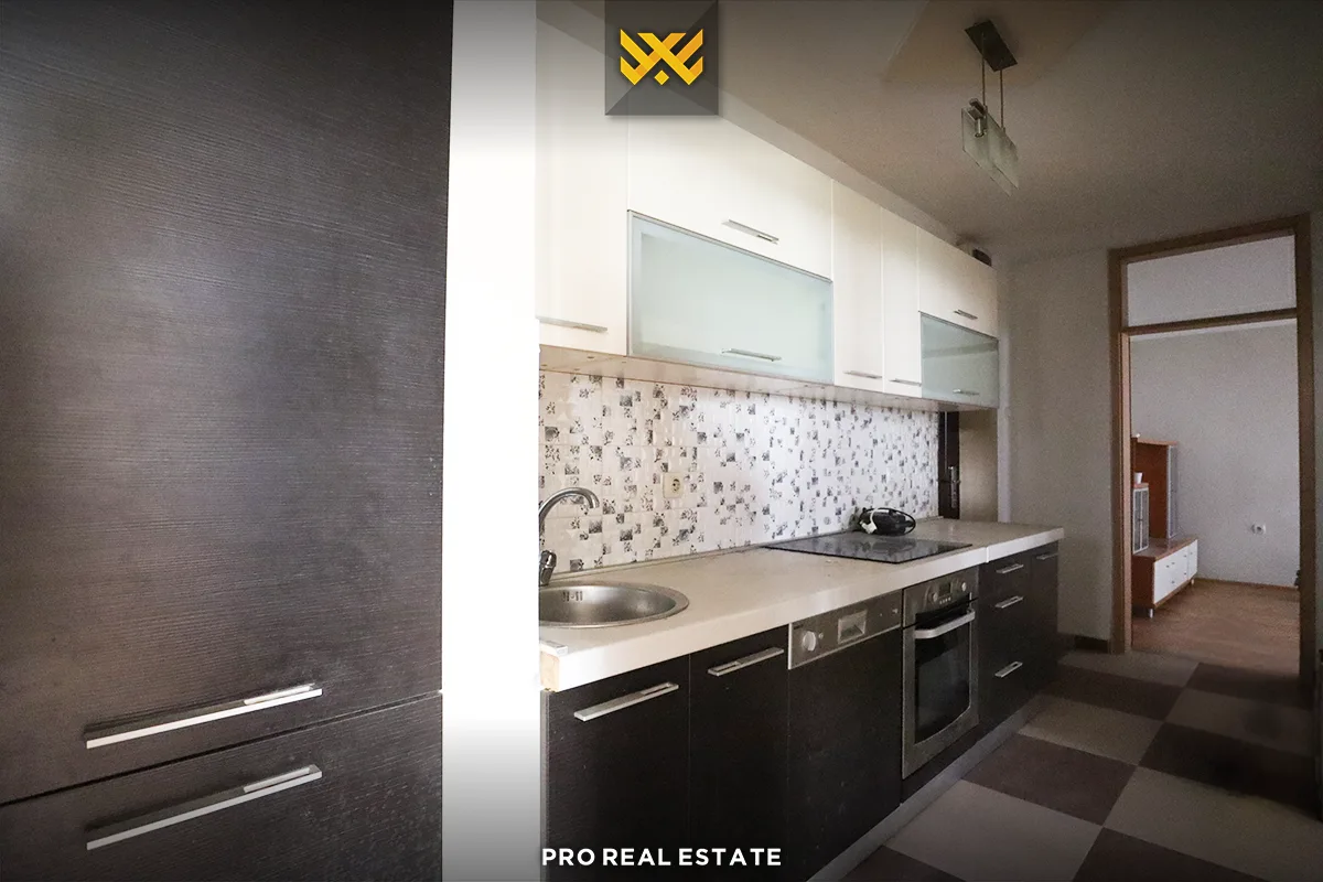 Banesë - Lokal 56m² për #SHITJE te Santea.