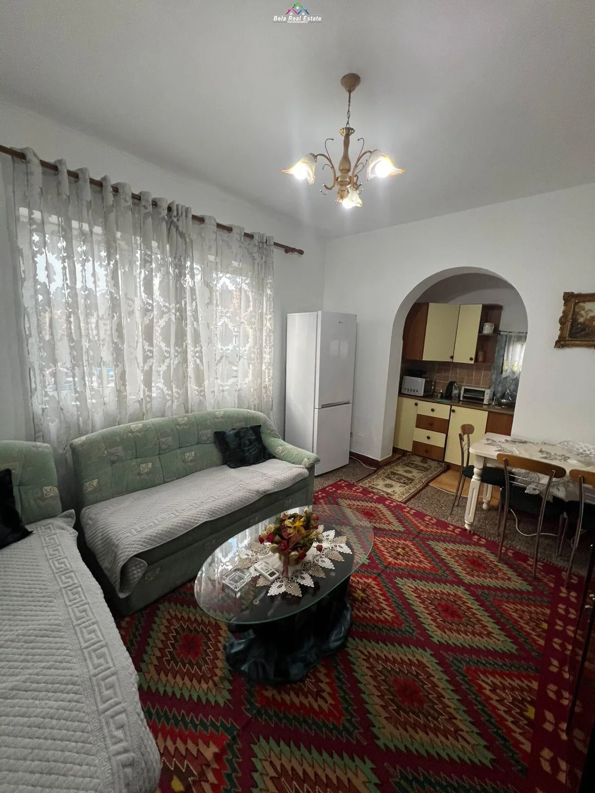 Apartament Me Qera 2+1 Tek Ish Restorant Durresi (ID B221276) Tirane