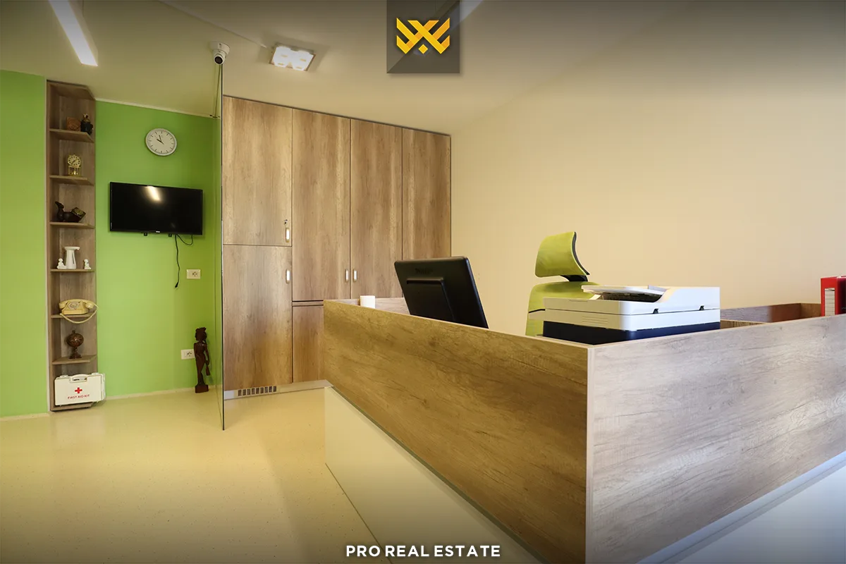 Banesë / Zyrë 80m² me #QIRA te Rruga C.