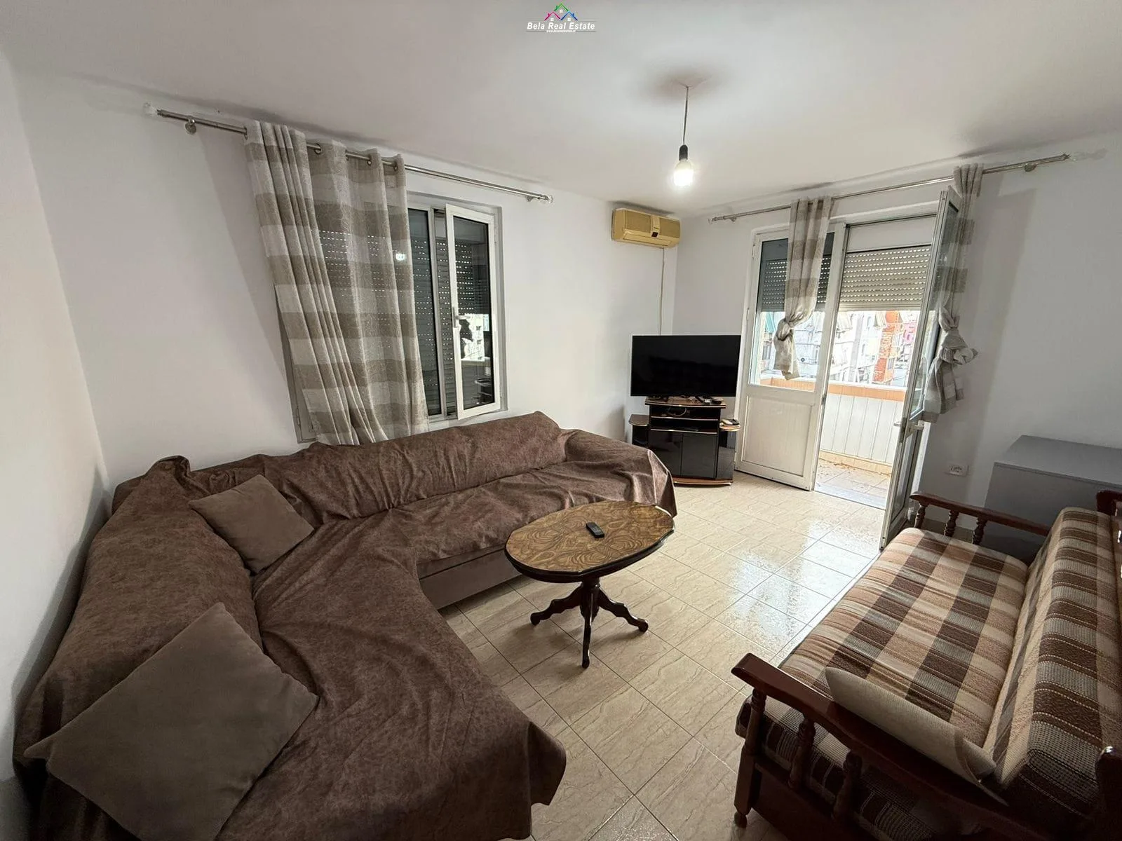 Apartament Me Qera 1+1 Ne Bllok (ID B211414) Tirane