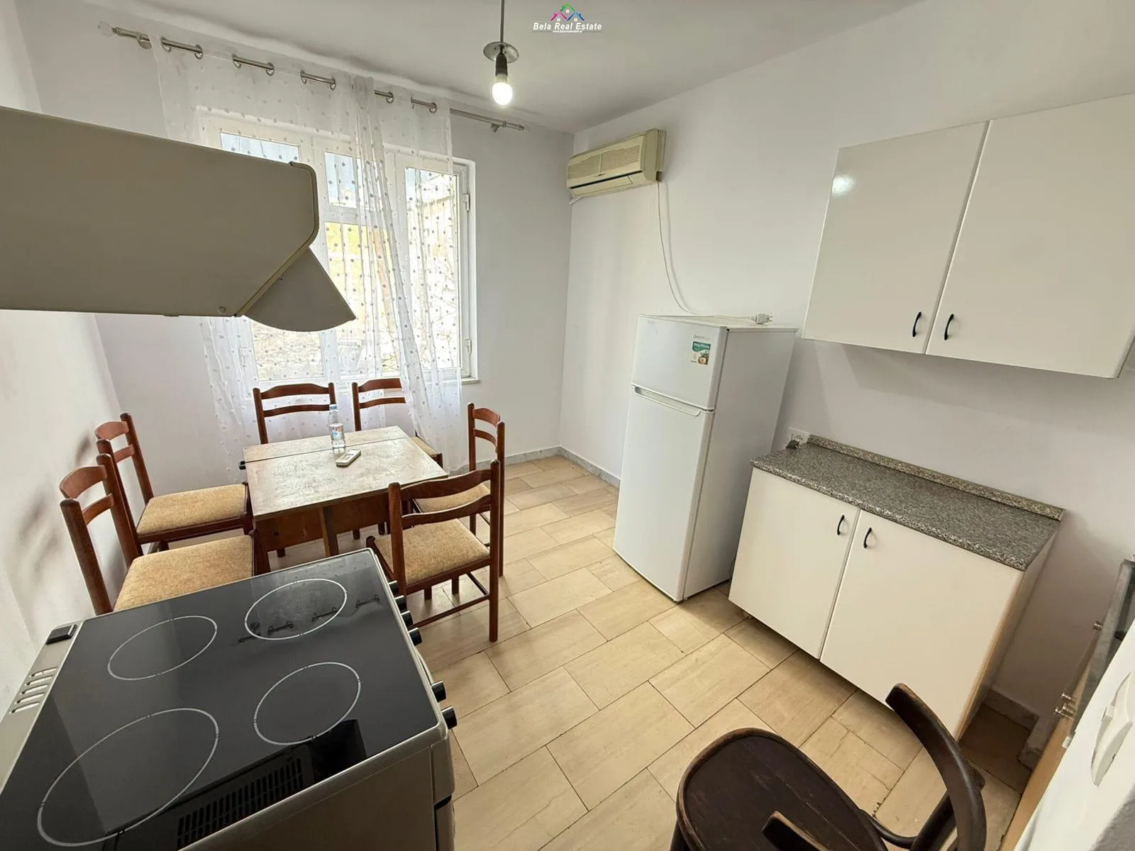Apartament Me Qera 1+1 Ne Bllok (ID B211414) Tirane