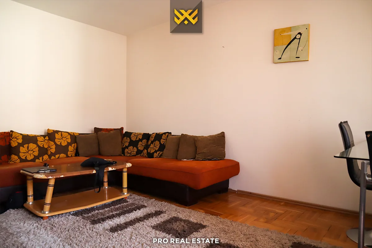 Banesë 78m² për #SHITJE në Qendër.