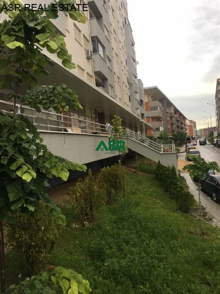 Lëshohet banesa me qera në lagjën Arberia/dragodan
