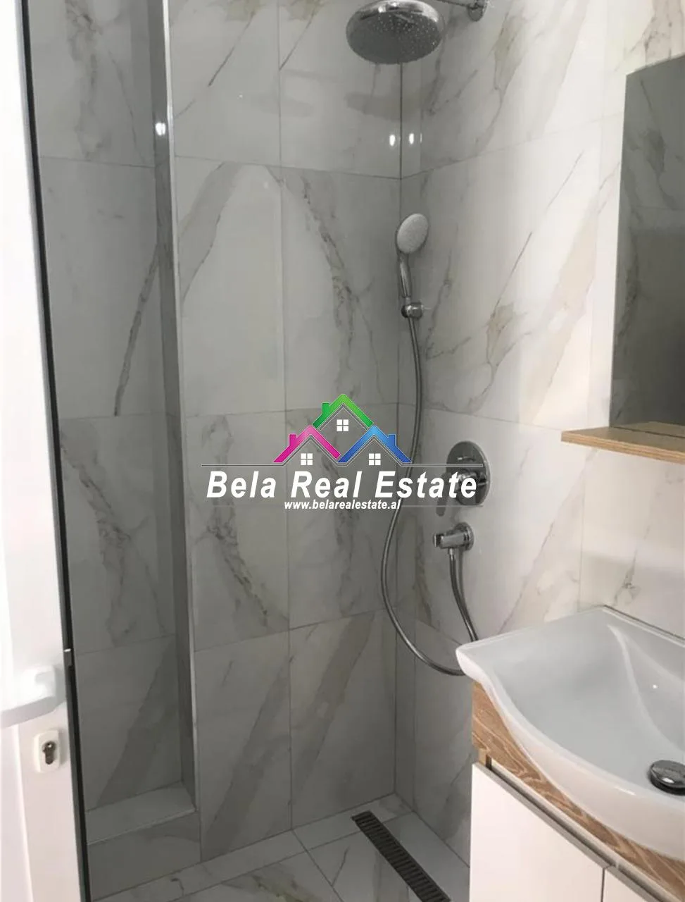 Zyra Me Qera Tek Rruga Fortuzi (ID BZ26) Tirane