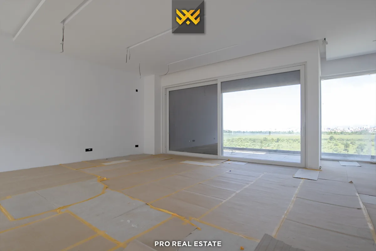 Banesë Penthouse 180m² + 70m² me #QIRA në Lagjen Marigona Hill.