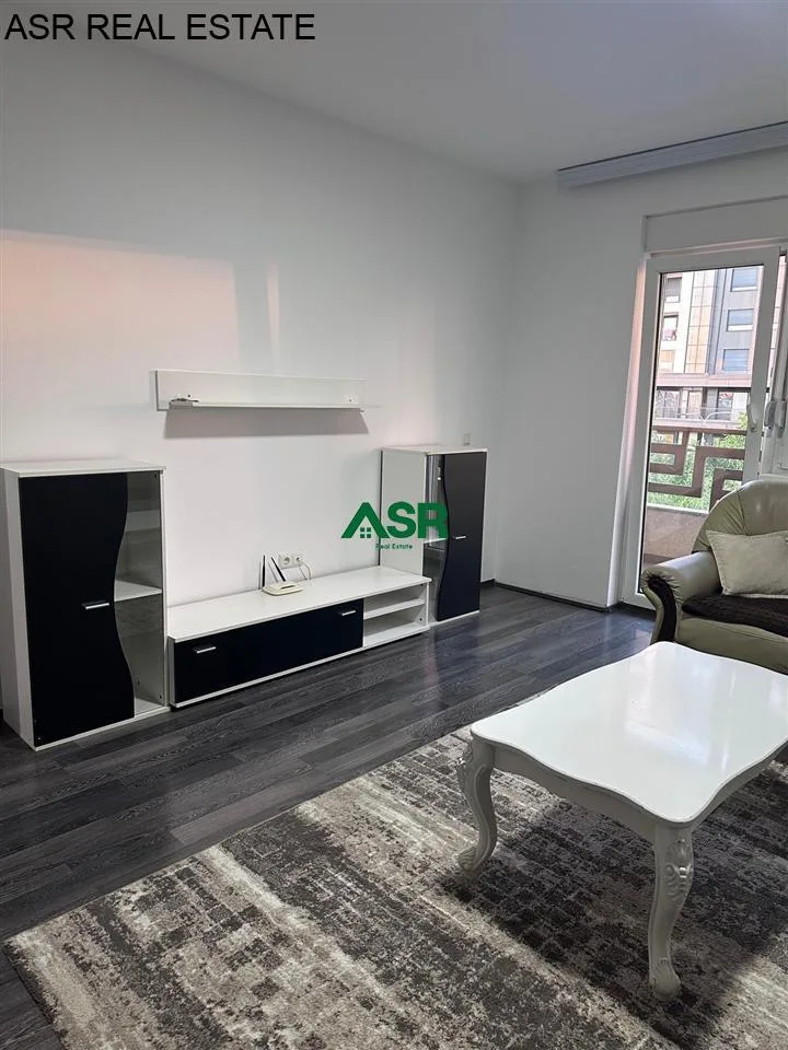 #ID:3690 Banesë 60m2 me #qira në rr.B