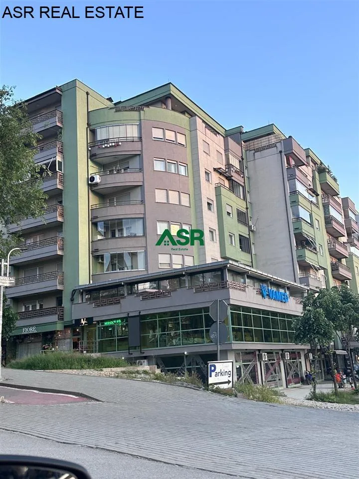 #ID:3690 Banesë 60m2 me #qira në rr.B