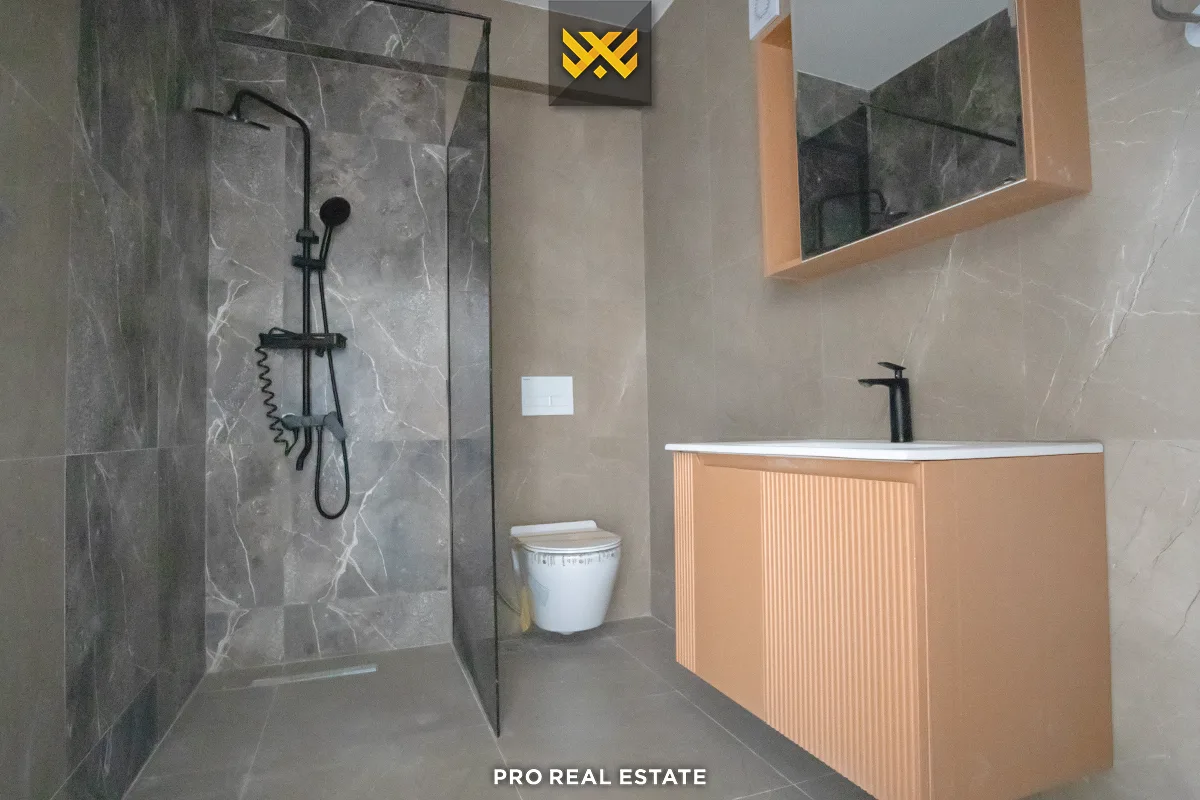 Zyrë 102m² me #QIRA te Prishtina e Re.