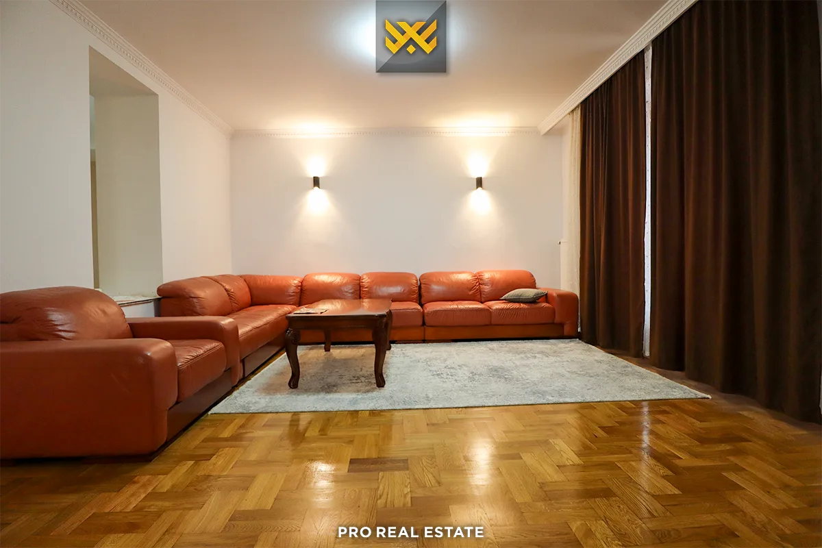 Shtëpi 496.7m² për #SHITJE në Dragodan