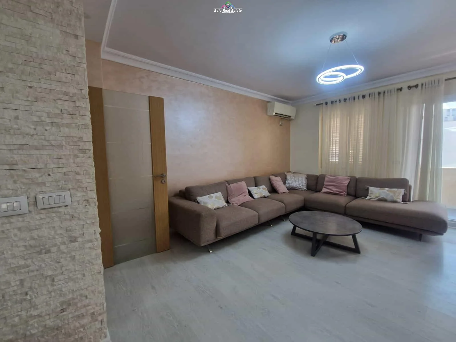 Apartament Ne Shitje 3+1 Ne Porcelan ( ID B130111) Tirane