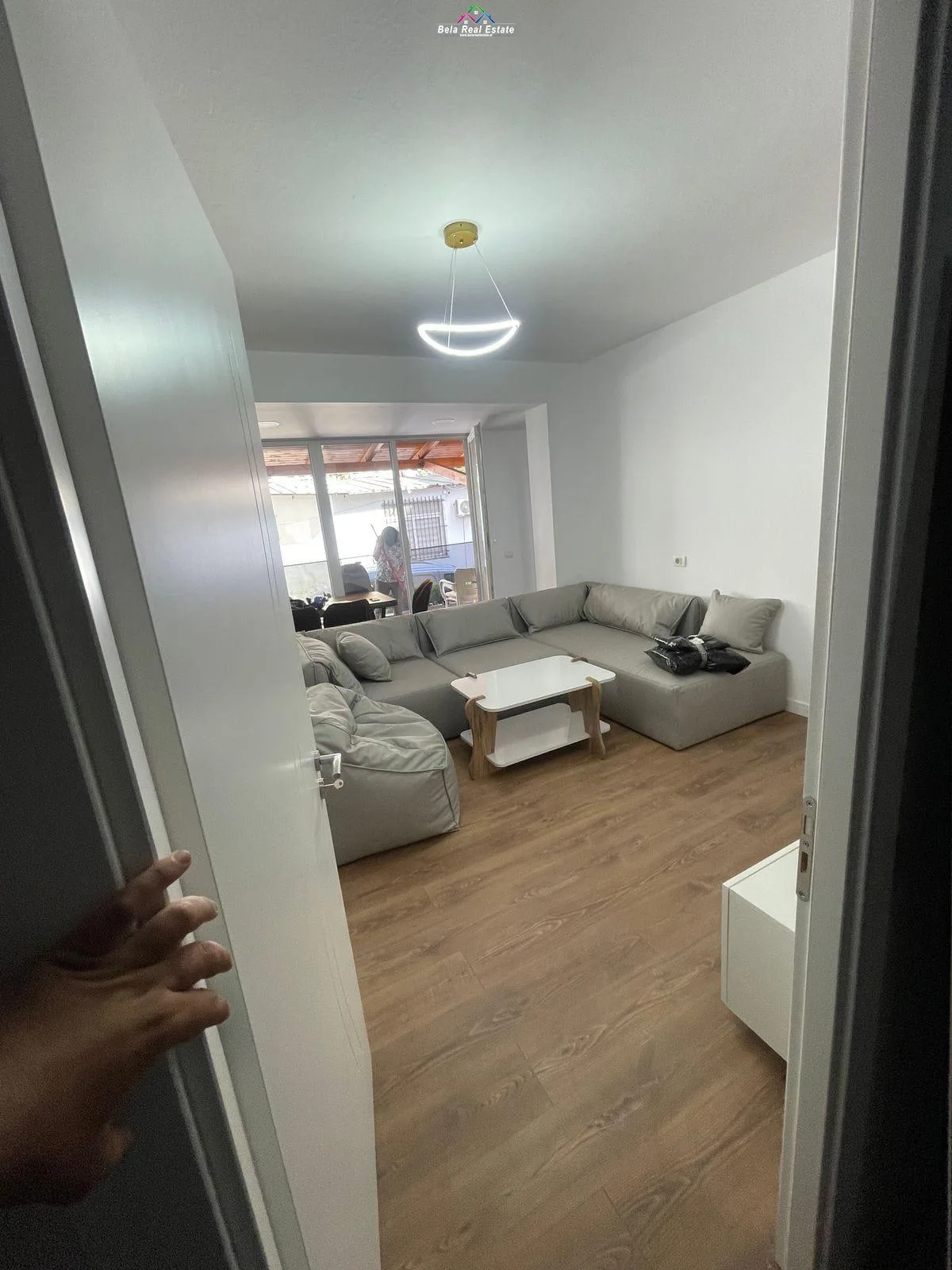 Apartament Me Qera 2+1 Tek Zogu i Zi (ID B2201266) Tirane