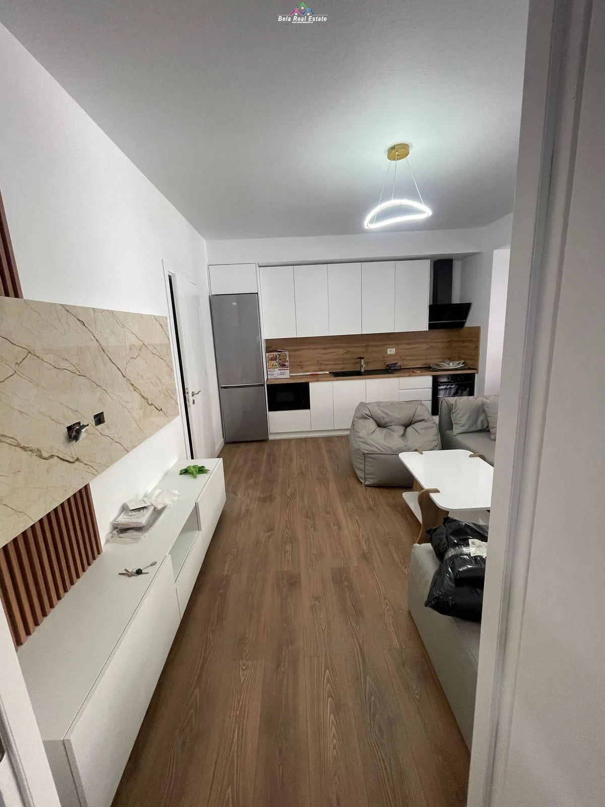 Apartament Me Qera 2+1 Tek Zogu i Zi (ID B2201266) Tirane