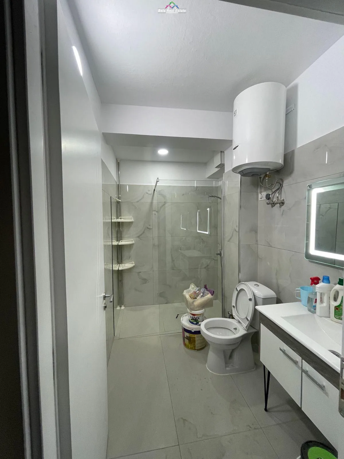 Apartament Me Qera 2+1 Tek Zogu i Zi (ID B2201266) Tirane