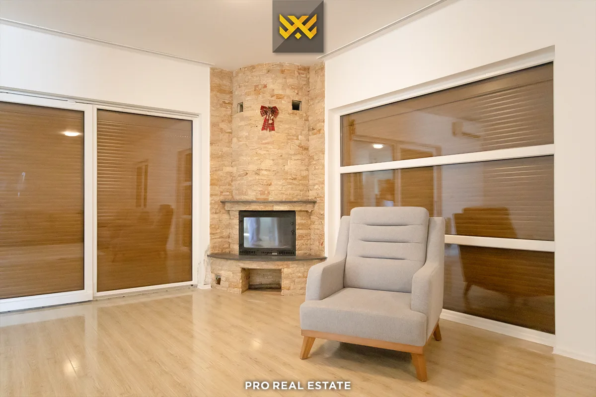 Shtëpi 270m² për #SHITJE në Lagjen Nic