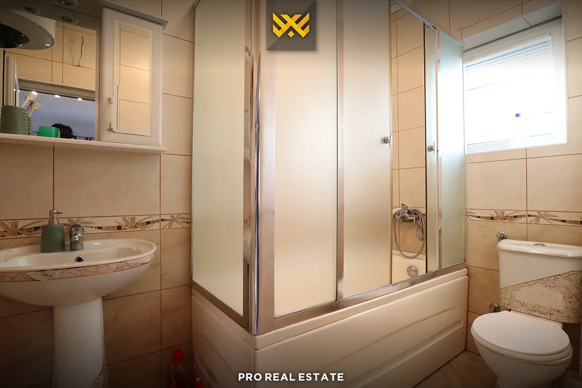 Shtëpi 352.51m² me #QIRA në Dragodan