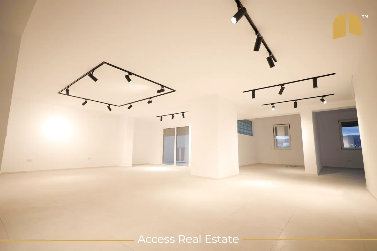 Shtëpi me QIRA – Arbëri – 380m²