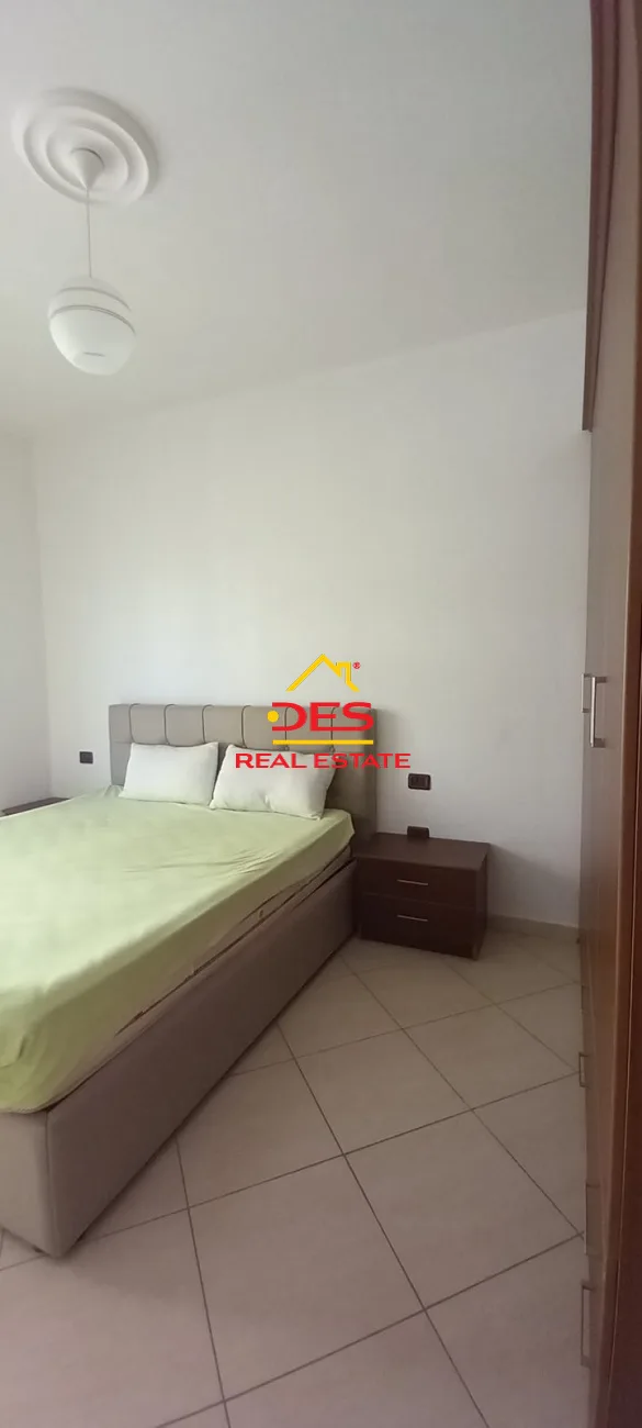 Jepet apartament 1+1 me qira pranë bar taushani lungomare,vlorë .