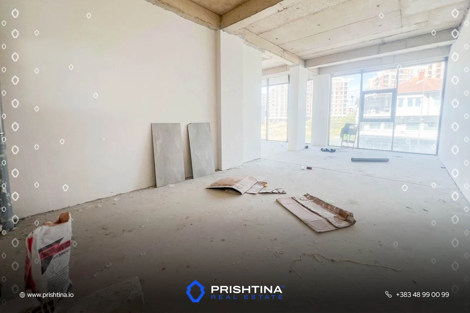 Lokal në shitje 213m² në Veternik