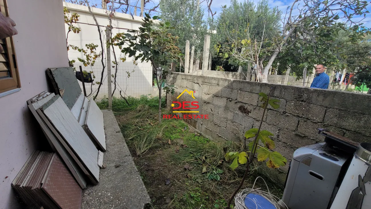SHITET SHTËPI PRIVATE NË TRANSBALLKANIKE, VLORË 📍 Pranë Karburat Kastrati