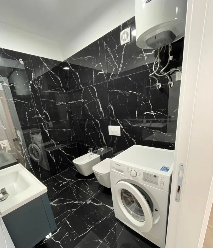 Apartament me qera 2+1 tek Rruga e Kavajes (ID B2201380) Tirane.