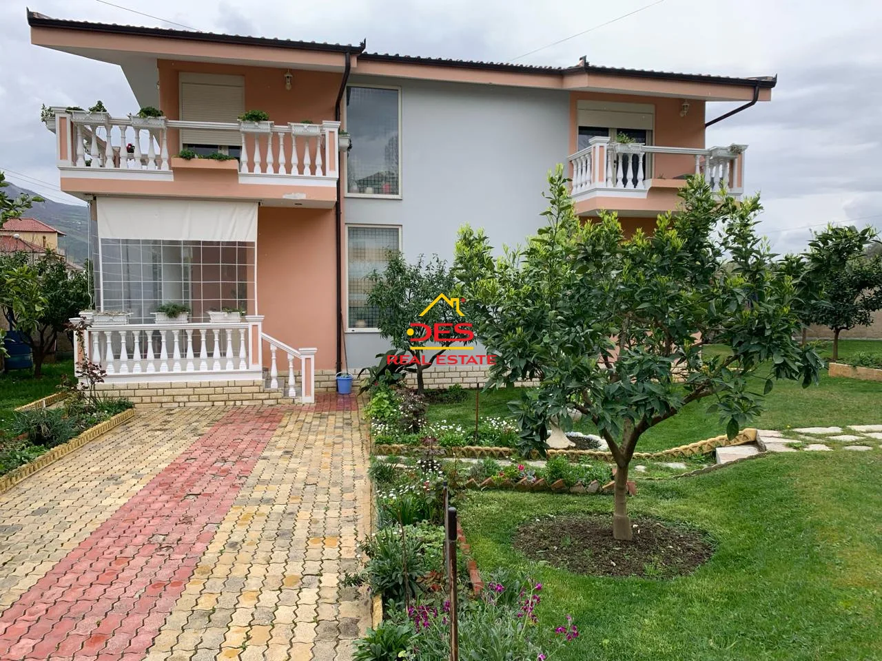 Jepet me qira shtëpi private në lagjen ’emin matraxhiu’ ,elbasan.