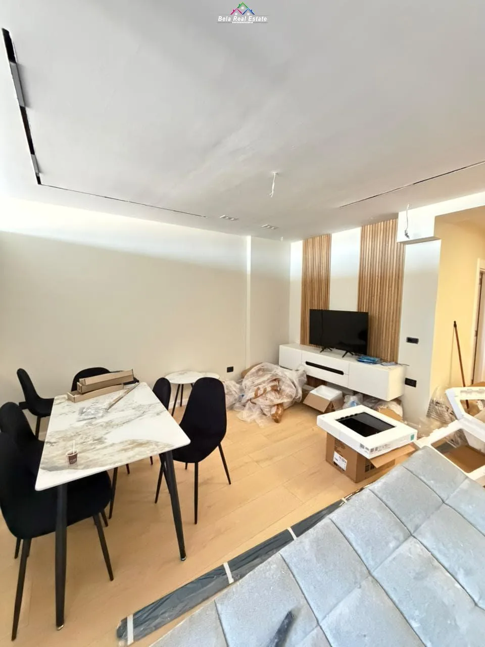 Apartament Me Qera 2+1 Tek Rruga E Kavajes (ID B2201862) Tirane
