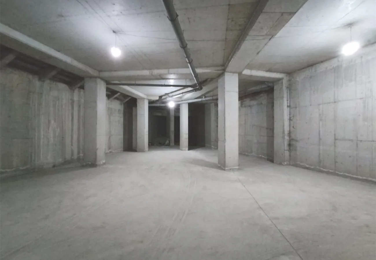Shitet magazinë 1100 m2, rruga teodor keko, tiranë