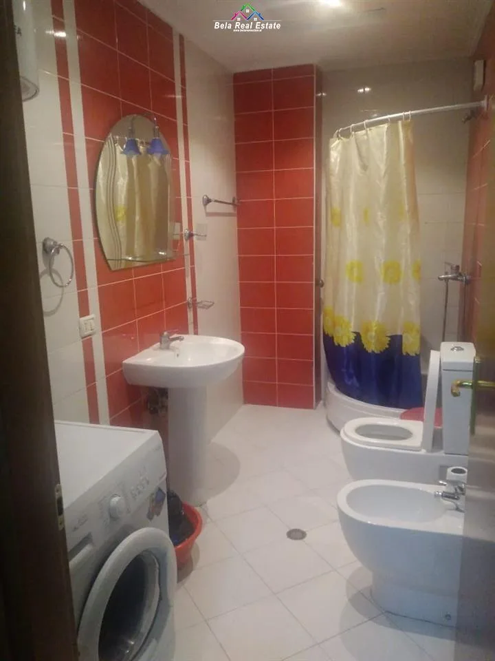 Apartament me Qera 1+1 tek Ish Parku i Autobusave (ID B210771) Tirane