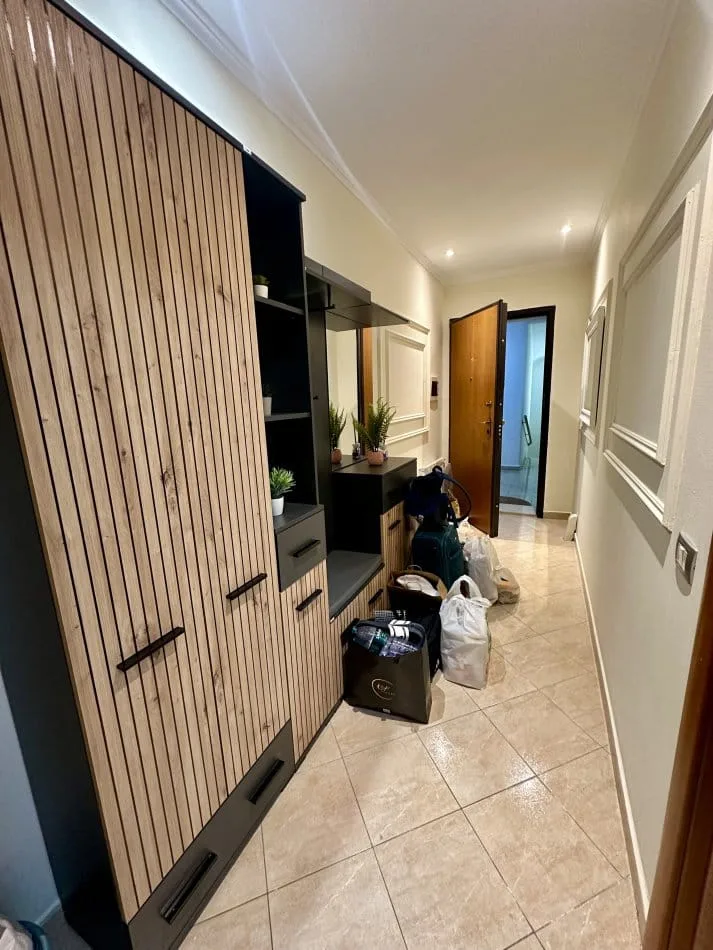Apartamet Me Qera 1+1 ne Bllok (ID B2101214) Tirane.