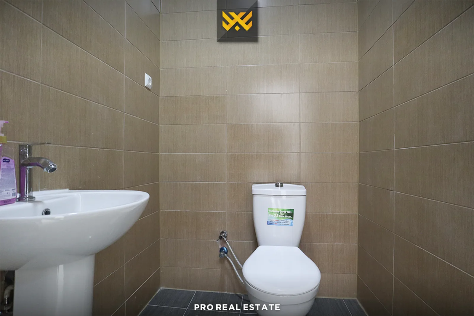 Lokal 117m² me #QIRA në Dragodan.