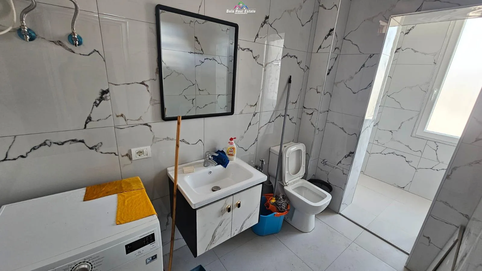 Apartament Me Qera 2+1 Tek Tregu Cam (ID B221252) Tirane