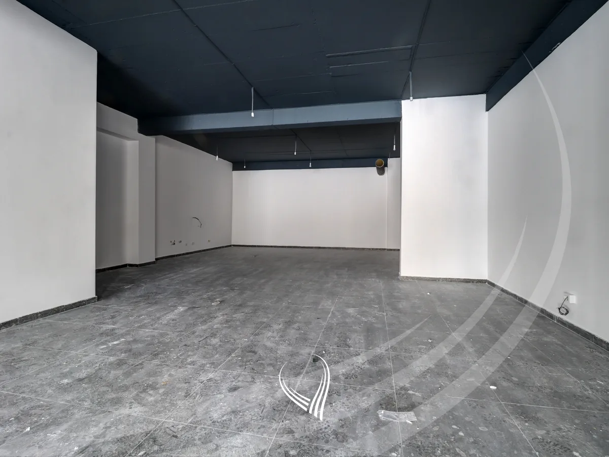 Lokal 241m2 me qira në lagjen Prishtina e Re – Grey Towers