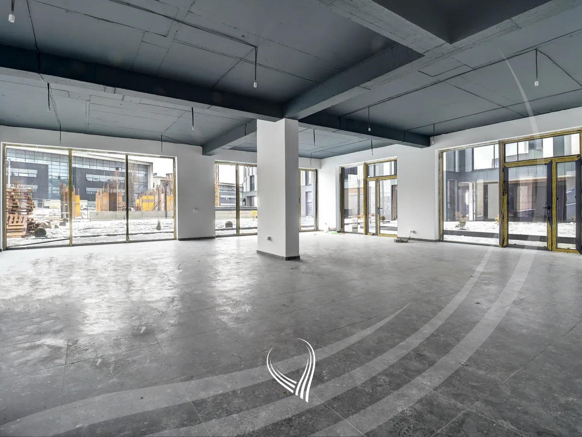 Lokal 241m2 me qira në lagjen Prishtina e Re – Grey Towers