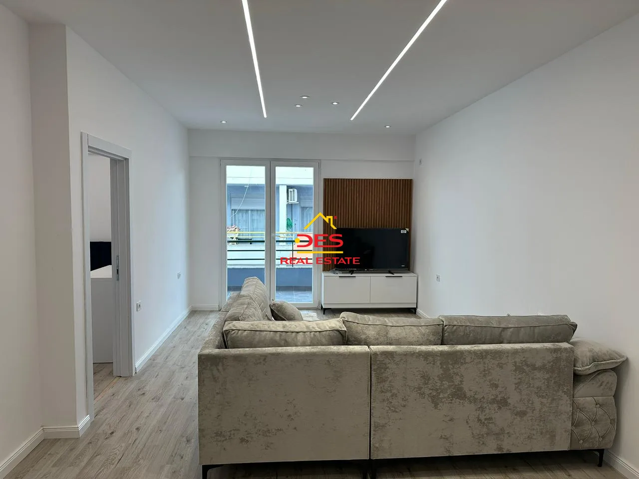 Shitet apartament 1+1 – pranë palestrës së mundjes, vlorë.