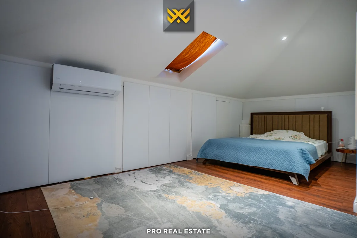 Shtëpi 303m² për #SHITJE në Lagjen NIC