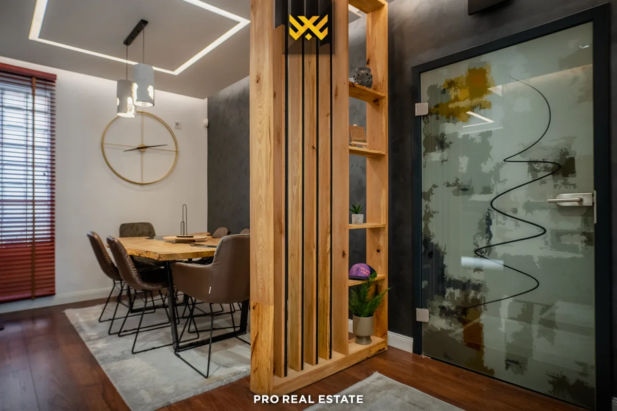 Shtëpi 303m² për #SHITJE në Lagjen NIC