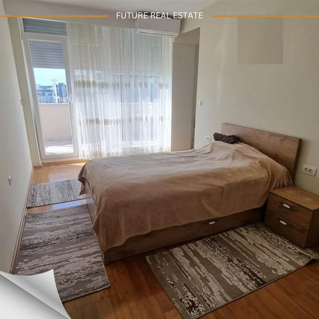 Penthaus me QERA/245m²
