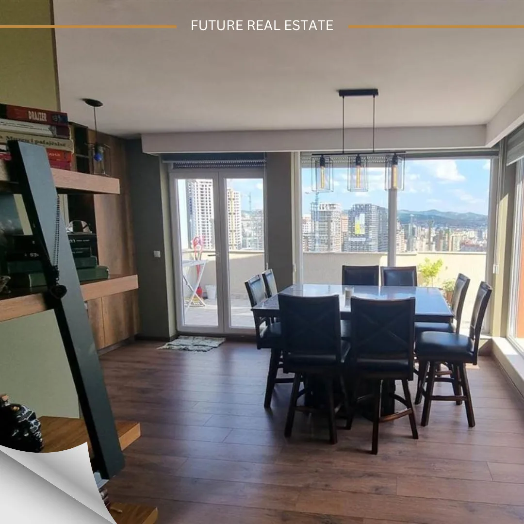 Penthaus me QERA/245m²
