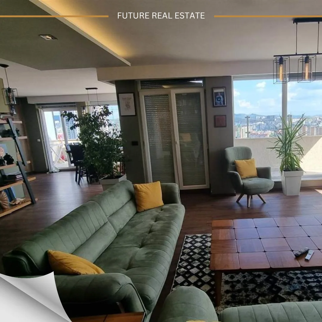 Penthaus me QERA/245m²