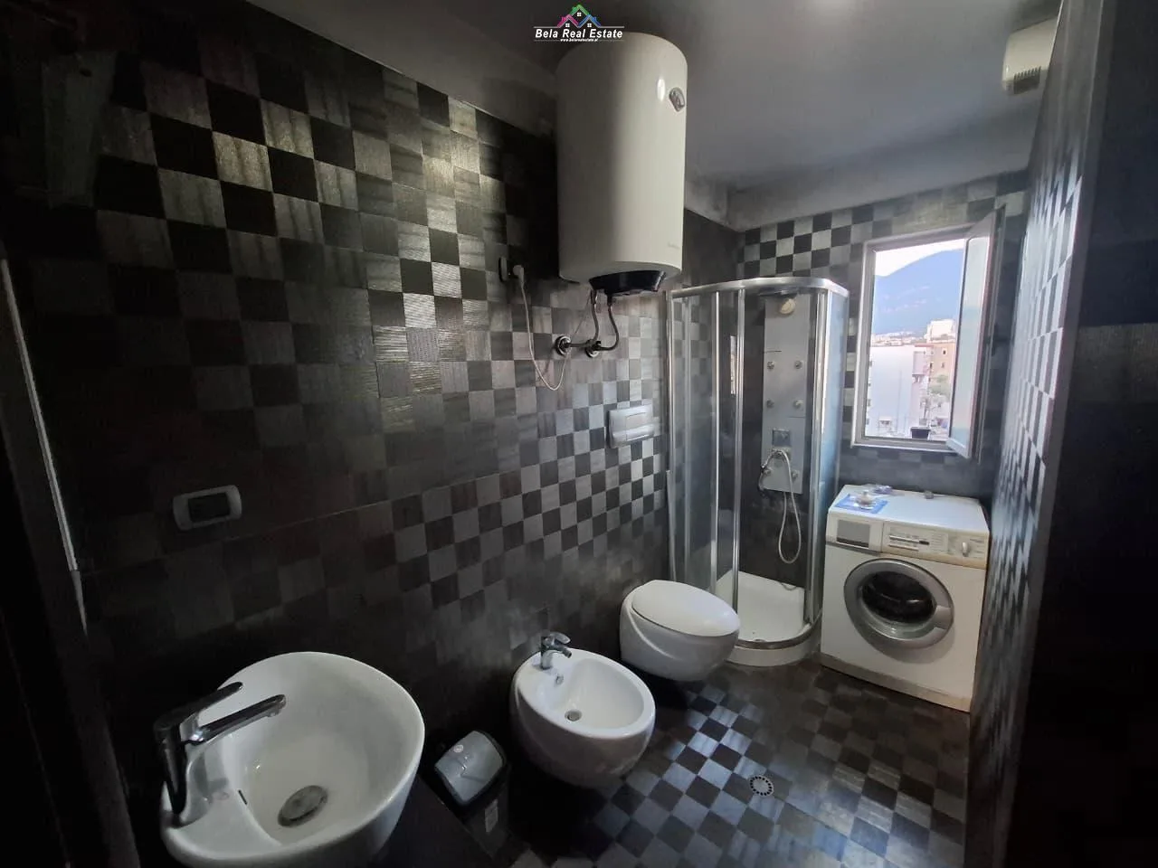 Apartament Me Qera 2+1 Tek Rruga Bardhyl (ID B221320) Tirane.
