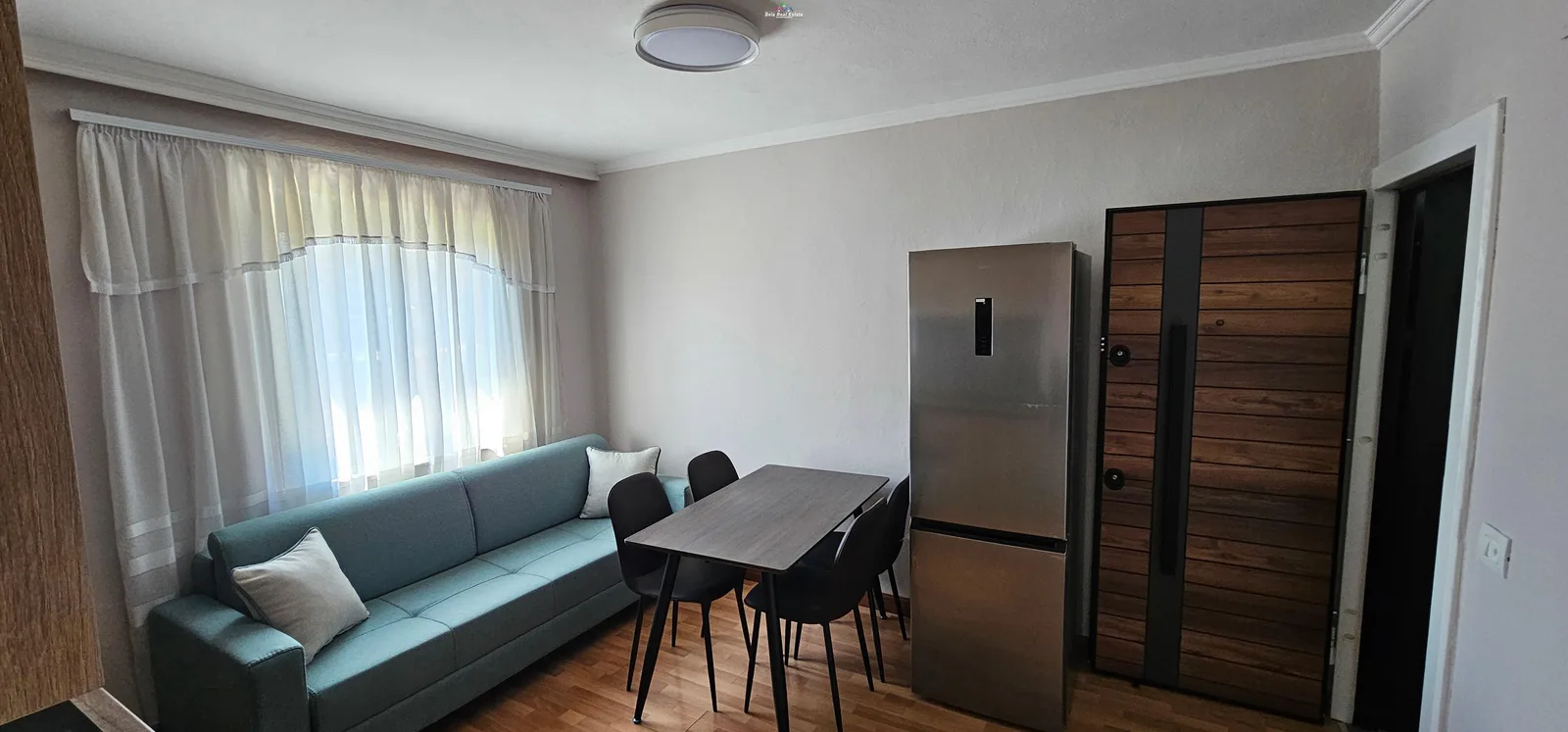 Apartament Me Qera 1+1 Tek Ish-Tregu Elektrik (ID B211468) Tirane