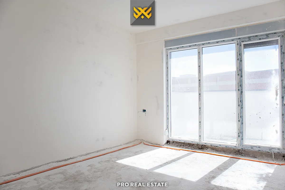 Banesë 190m² + 100m² për #SHITJE te Prishtina e Re.