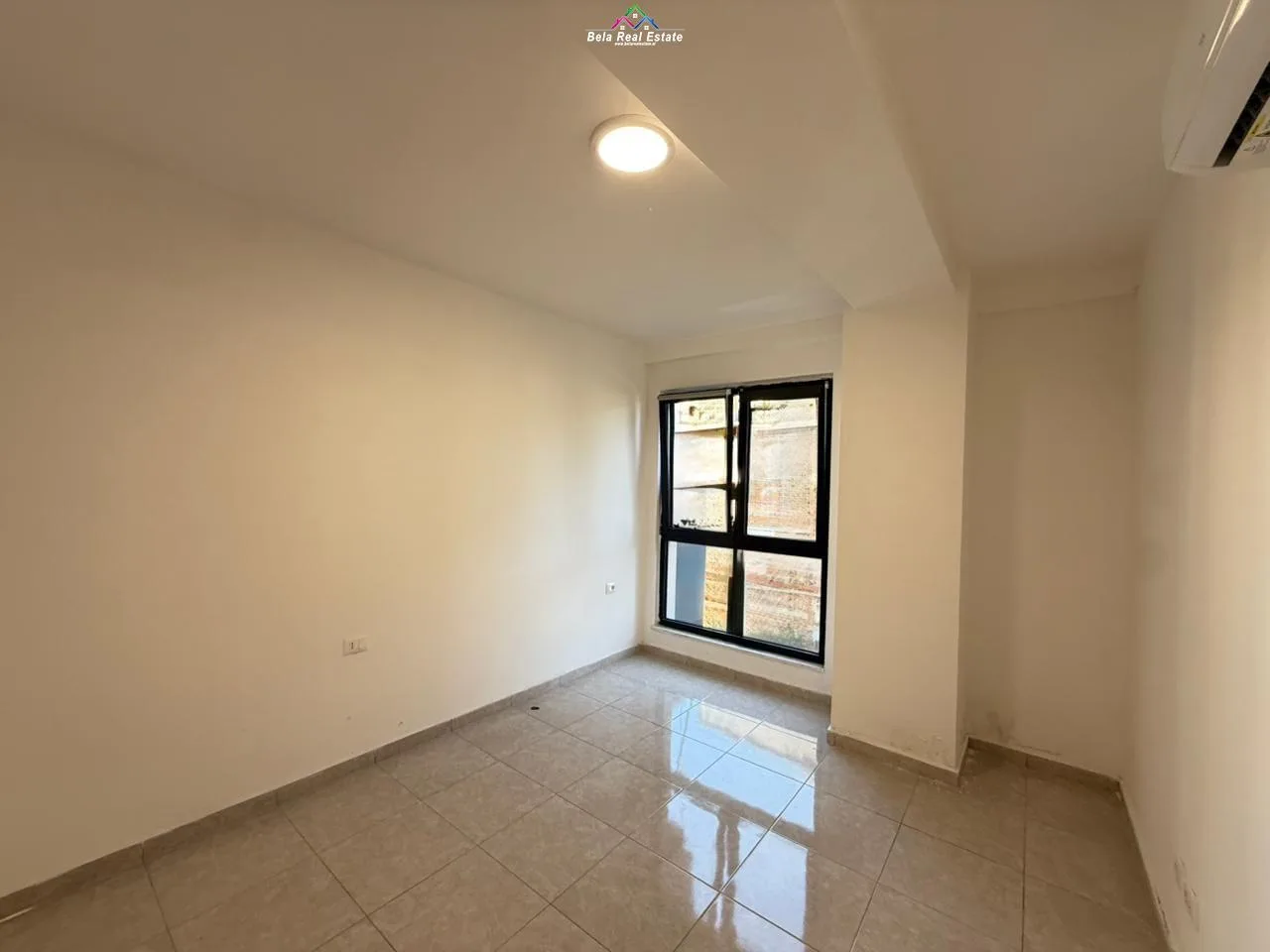 Zyre Me Qera 2+1 Tek Pazari i Ri (ID BZ2982) Tirane