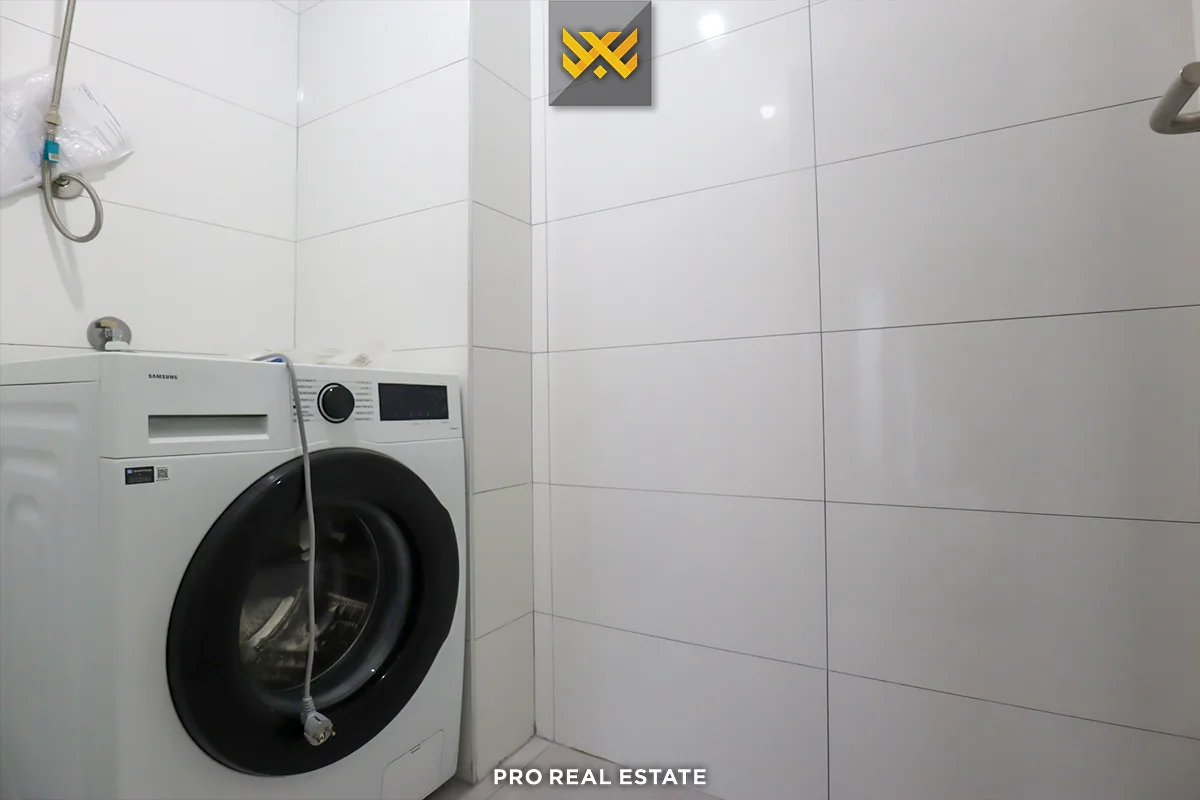 Banesë / Zyrë 108.9m² me #QIRA në Lakrishtë
