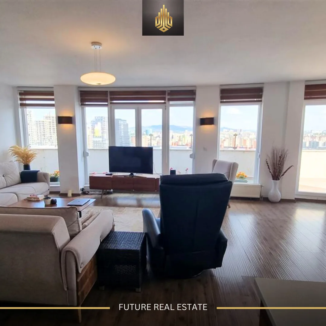 Penthouse me QERA/265m²
